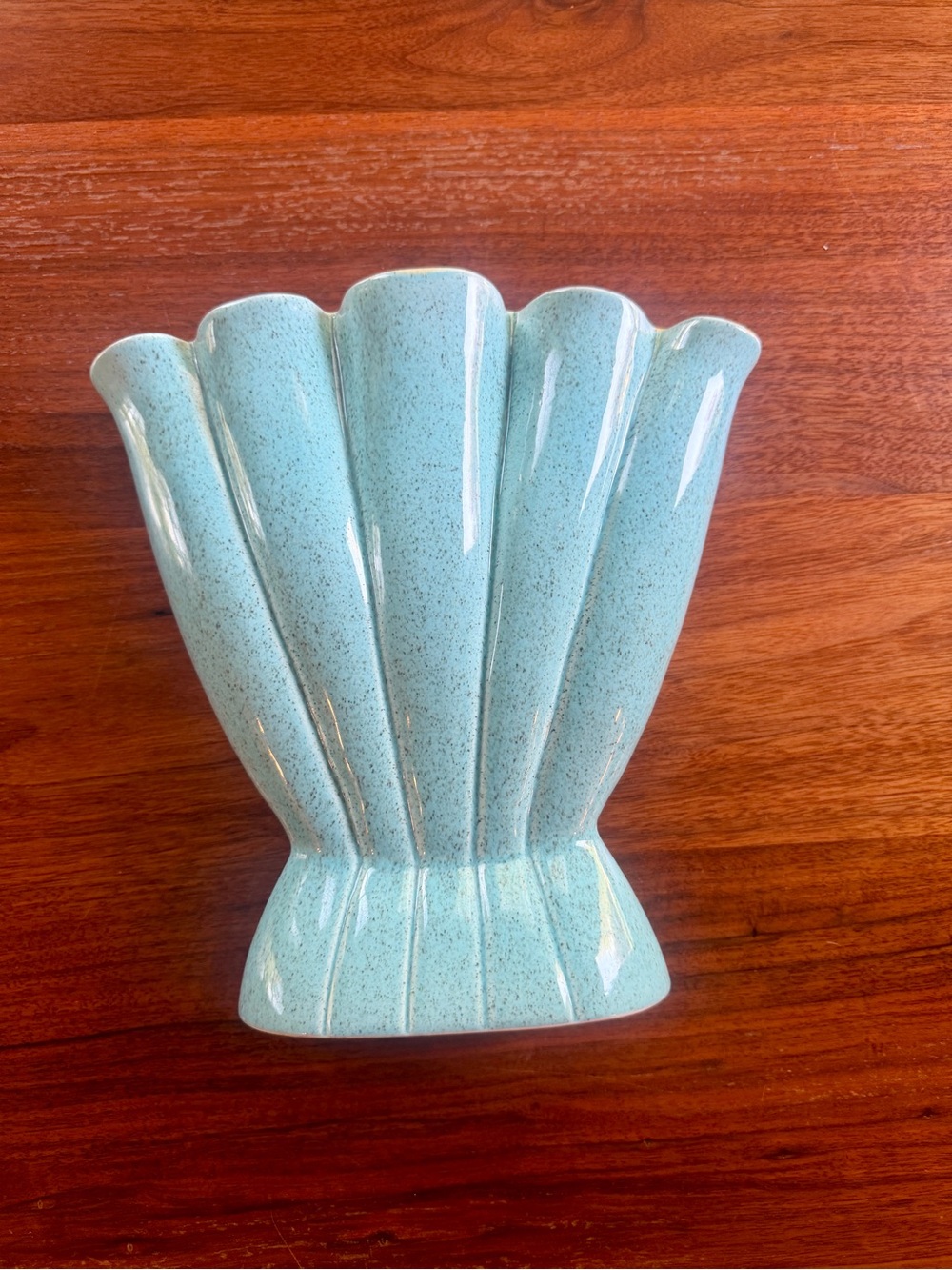 Vintage Red Wing USA Turquoise Speckled Art Pottery Vase #416-10 Mid Century Mod